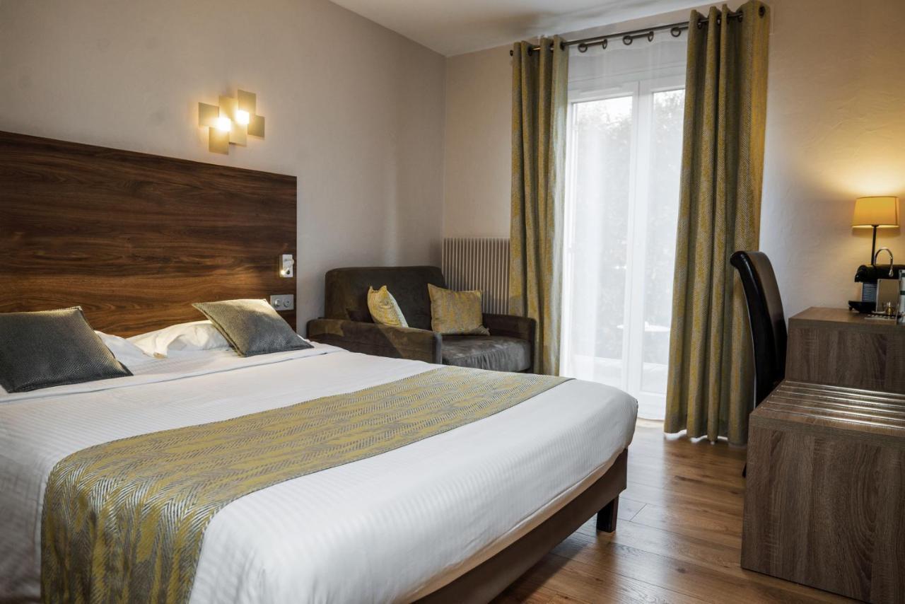 Logis Hotel Le Petit Casset La Boisse Екстериор снимка