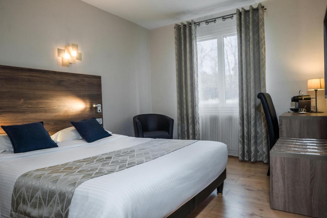 Logis Hotel Le Petit Casset La Boisse Екстериор снимка